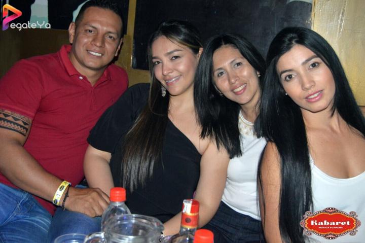 Foto 12 de Kabaret Bar - 1er/2do Fds Enero. 2017 en Kabaret - Granada, Cali