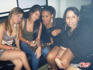 Foto 6 de Junio 02 del 2012 en Babel / Barra Libre Cali, Cali