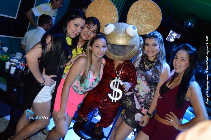 Foto 24 de El Manicomio sábado 29 de agosto 2015 en Discoteca El Manicomio Bucaramanga, Bucaramanga