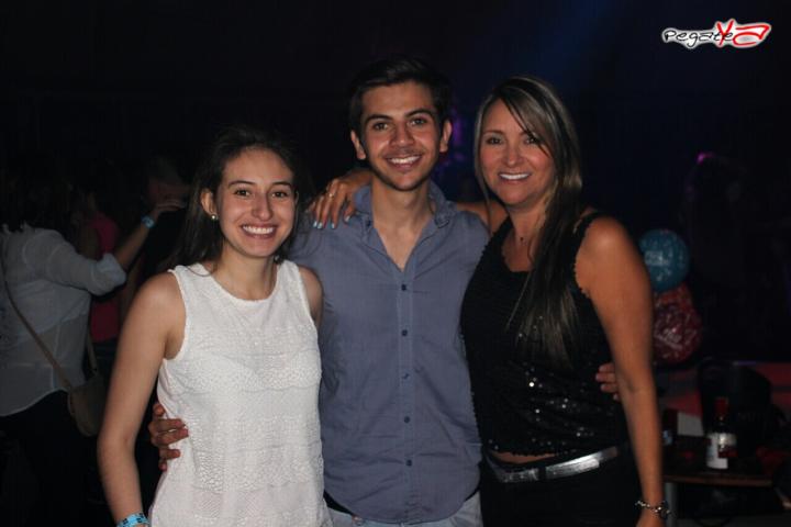 Foto 56 de Lolas Club - Amor y Amistad en Lolas Club Menga Cali, Cali