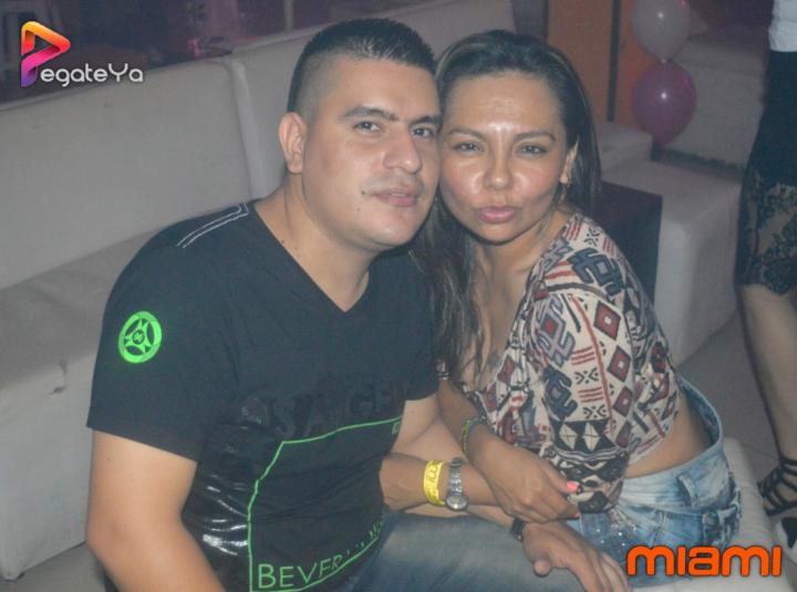 Foto 37 de Miami Bar - Amor y Amistad 2015 en Miami Bar Cali, Cali