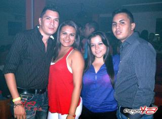 Foto 50 de Enero 19 del 2012 en Miami Bar Cali, Cali