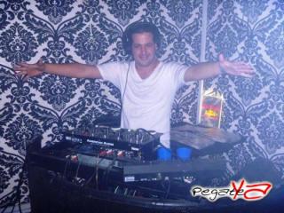 Foto 25 de Abril 14 del 2012 en Babel / Barra Libre Cali, Cali