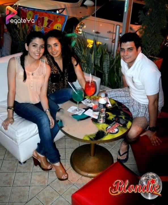 Foto 14 de Blondie - 3er FDS Agosto 2015 en Blondie Bar Cali, Cali