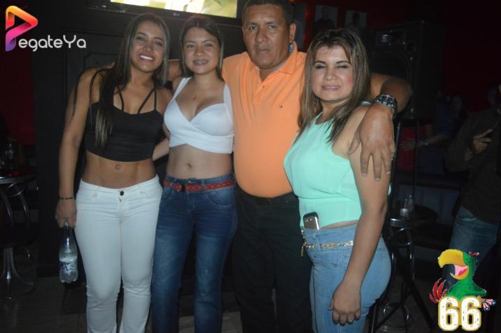 Foto 15 de La Lora Bar - 1er Fds Abril 2016 en La Lora Bar, Cali