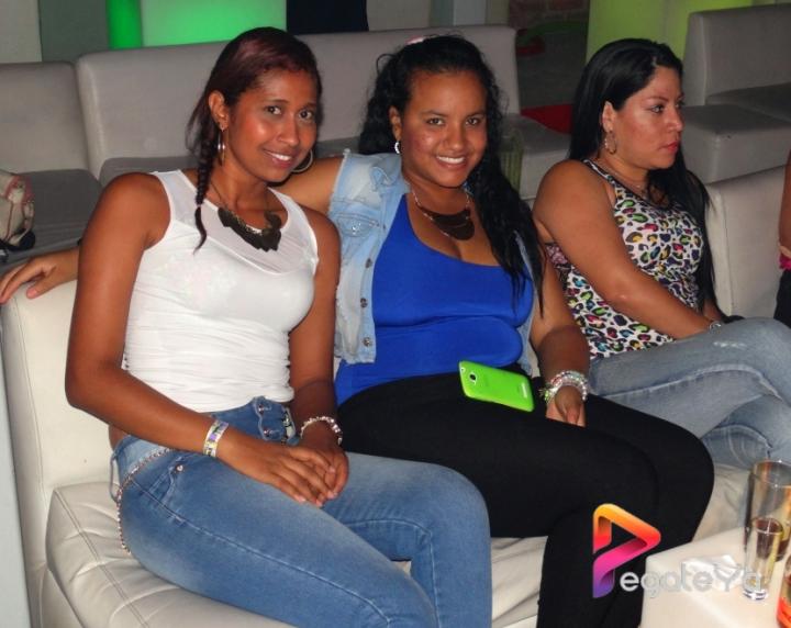 Foto 11 de Favela Club - Marzo 14 del 2015 en Favela Club Menga, Cali