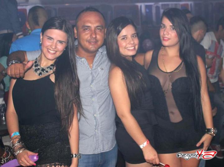 Foto 165 de Lolas Club - Oct 4 en Lolas Club Menga Cali, Cali
