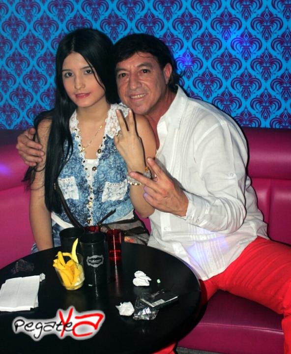 Foto 10 de Kabaret - Agosto 09 del 2014 en Kabaret - Granada, Cali