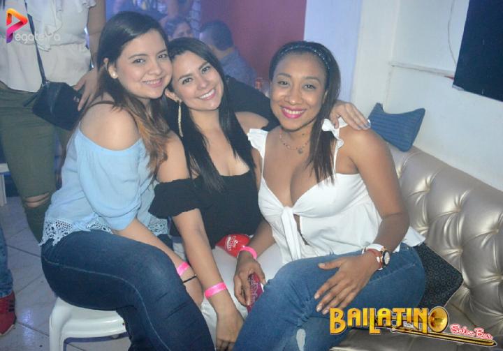 Foto 52 de Bailatino - 3ER Fds Mayo 2017 en Bailatino - Bar, Cali