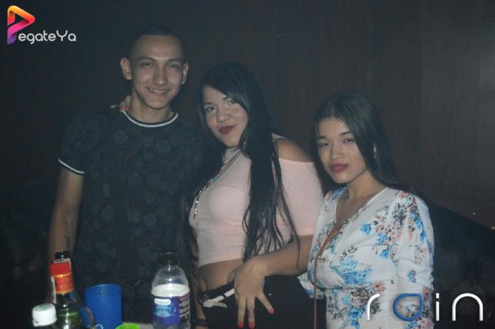 Foto 37 de Rain Clvb - AMOR & AMISTAD Sept. 2016 en Rain CLVB - Cali, Cali