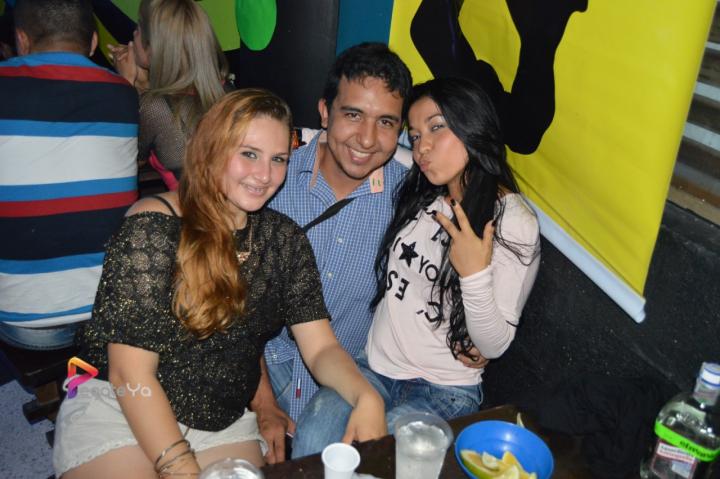 Foto 5 de Discoteca El Manicomio 21 de marzo 2015 en Discoteca El Manicomio Bucaramanga, Bucaramanga