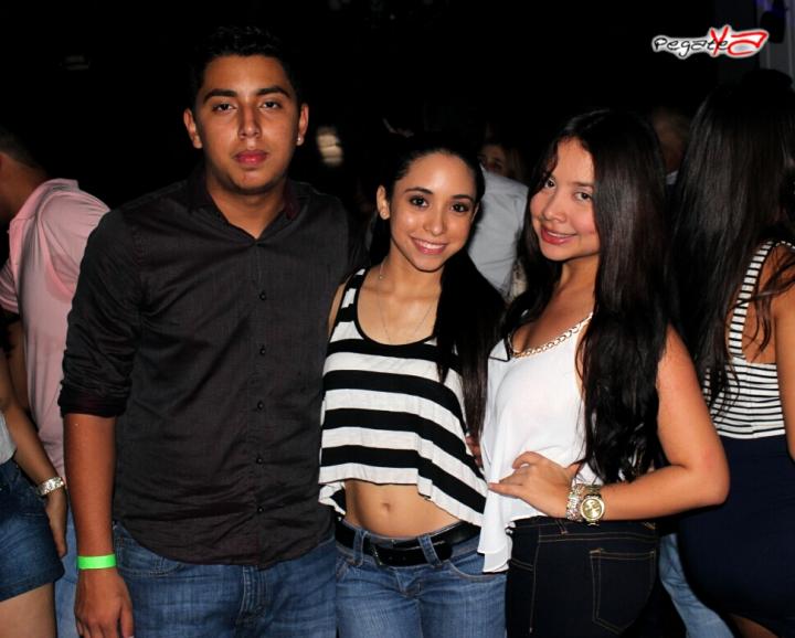 Foto 27 de Zambomba - Amor y Amistad en Club Zambomba, Cali