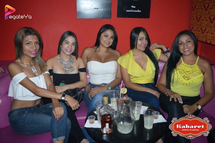 Foto 2 de Kabaret Bar - 3er Fds Febrero 2017 en Kabaret - Granada, Cali