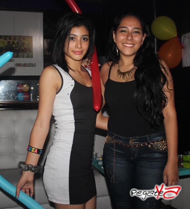 Foto 4 de ZAMBOMBA - julio 19 en Club Zambomba, Cali