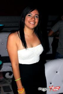 Foto 15 de Junio 15 del 2o13 en Living Night Club, Cali
