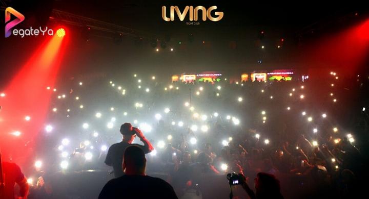 Foto 4 de Living Night Club - 1er fds Junio 2016 en Living Night Club, Cali