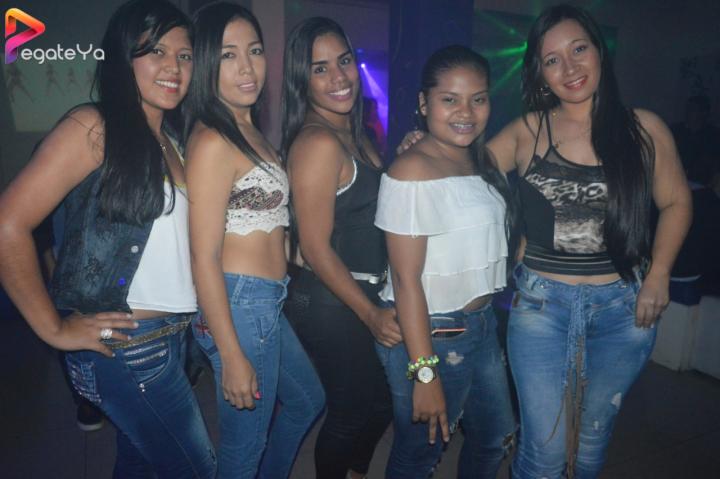 Foto 3 de Ahma Bar - 1er Fds Abril 2016 en Ahma Cali, Cali