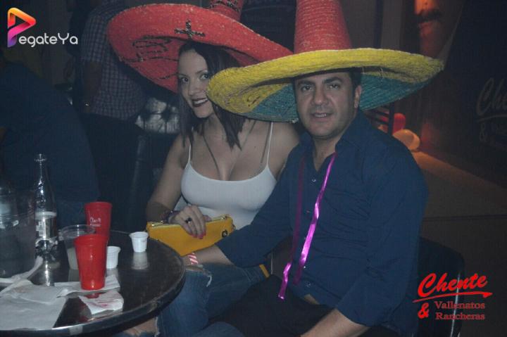 Foto 5 de Chente - Amor & Amistad 2016 en CHENTE Vallenatos y Rancheras, Cali