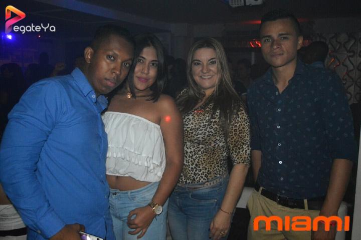 Foto 16 de Miami Bar - Amor & Amistad 2016 en Miami Bar Cali, Cali