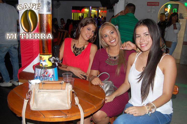Foto 12 de Cafe mi Tierra - 3er Fds Abril 2016 en Cafe Mi Tierra, Cali