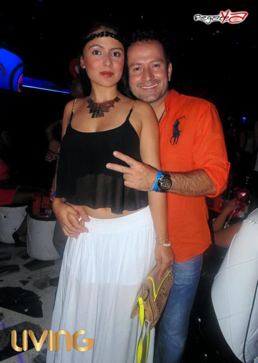 Foto 36 de Living - Amor y Amistad en Living Night Club, Cali