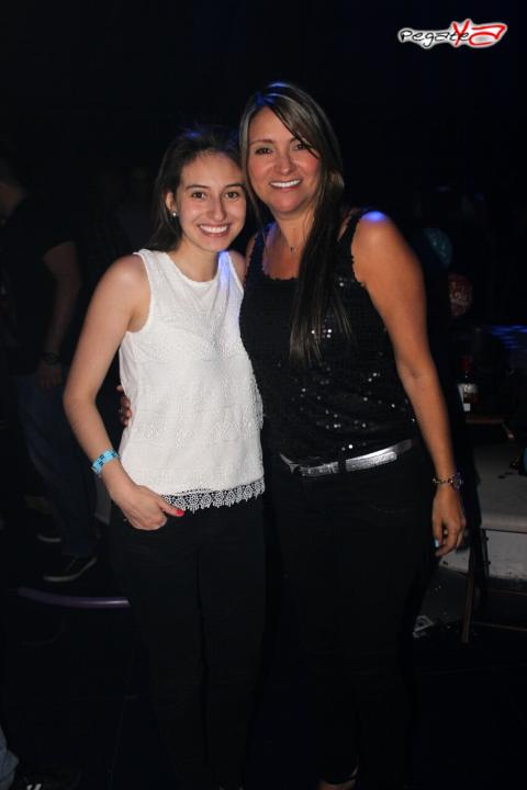 Foto 57 de Lolas Club - Amor y Amistad en Lolas Club Menga Cali, Cali
