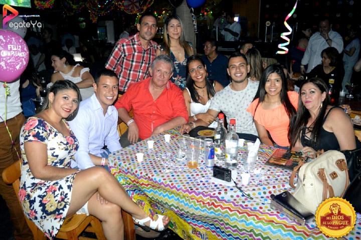 Foto 75 de Mi Dios se lo Pague - 5to Fds Abril 17 en Fonda Mi Dios Se Lo Pague, Cali