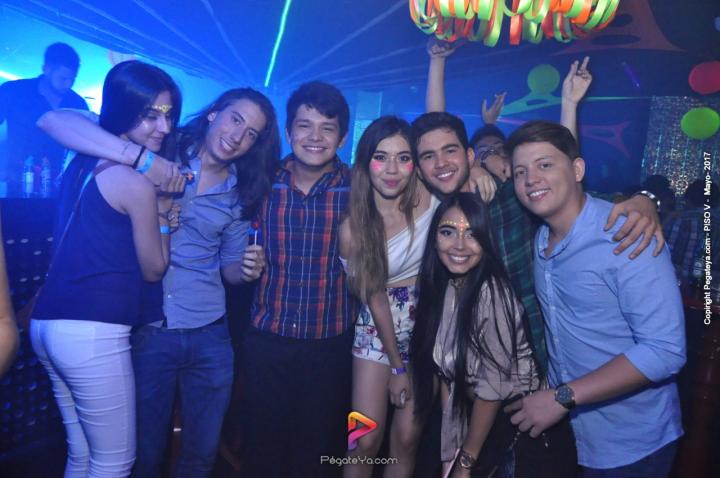 Foto 47 de PISO V - 27 de mayo de 2017 en Bar Piso V Bucaramanga, Bucaramanga