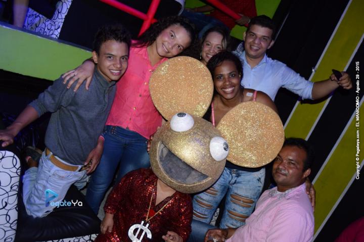 Foto 25 de El Manicomio sábado 29 de agosto 2015 en Discoteca El Manicomio Bucaramanga, Bucaramanga