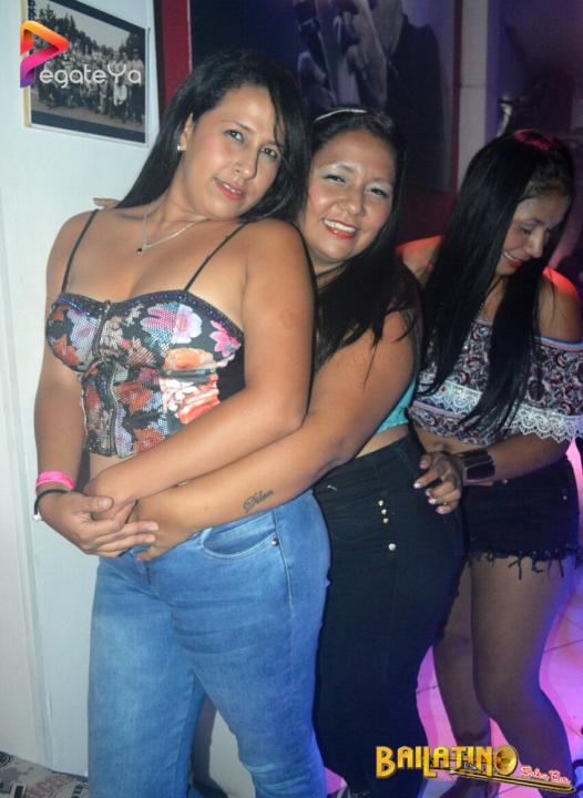 Foto 31 de Bailatino - 3er Fds Abril 2016 en Bailatino - Bar, Cali