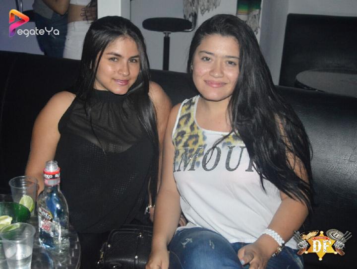 Foto 4 de El Df - 3er Fds Febrero 2017 en El DF Club Discoteca