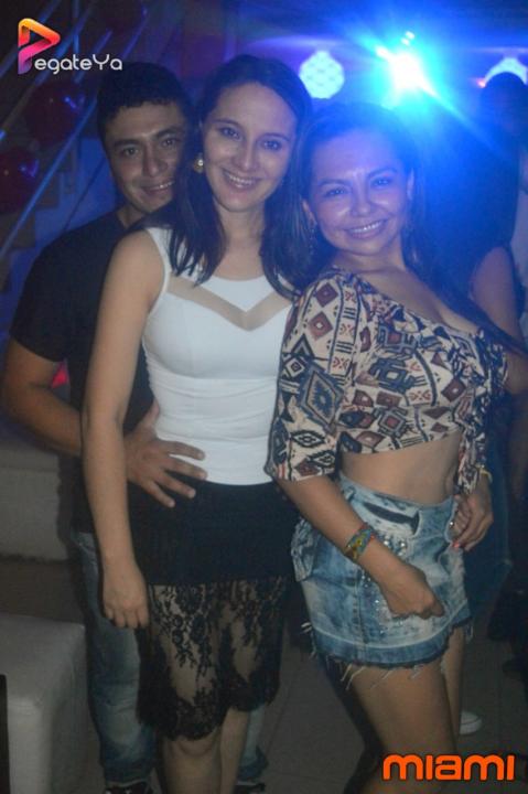 Foto 38 de Miami Bar - Amor y Amistad 2015 en Miami Bar Cali, Cali