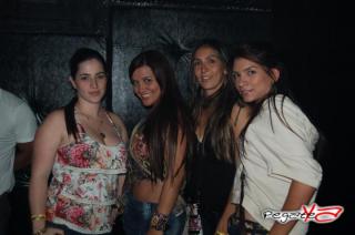Foto 16 de Prizma 20 de Mayo de 2012 en Prizma Discoteca Medellin, Medellín