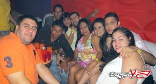 Foto 27 de Septiembre 07 del 2013 en Living Night Club, Cali