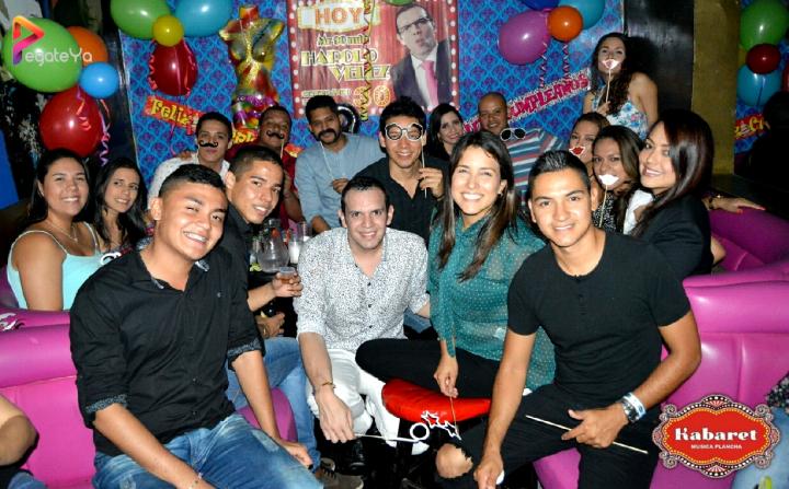 Foto 16 de Kabaret Bar - 3er Fds Abril 2017 en Kabaret - Granada, Cali