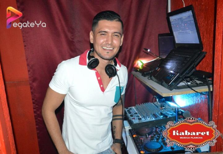 Foto 8 de Kabaret Bar - 1er 2do Fds Agosto 2016 en Kabaret - Granada, Cali