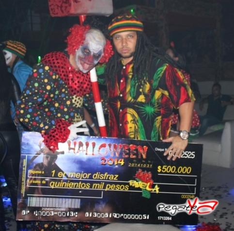 Foto 75 de Favela Club - Halloween 2014 en Favela Club Menga, Cali