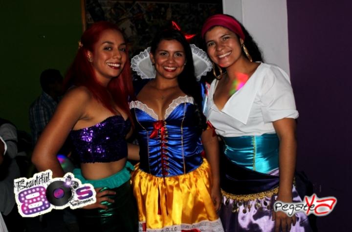 Foto 7 de Beautiful 80`s - Halloween 2014 en Beautiful 80`s Cali, Cali