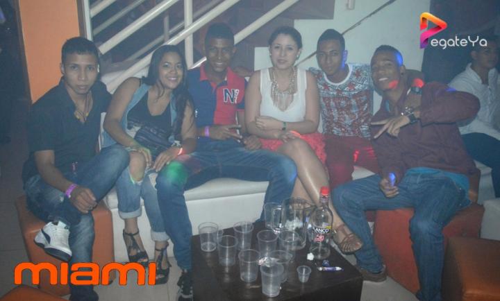 Foto 24 de Miami Bar . 5to FDS Abril 2015 en Miami Bar Cali, Cali