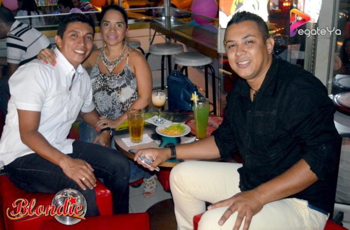 Foto 11 de Blondie - 4to FDS Agosto 2015 en Blondie Bar Cali, Cali