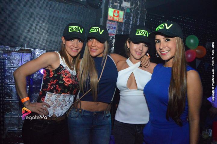 Foto 14 de PISO V - Sabado 16 de abril 2016 en Bar Piso V Bucaramanga, Bucaramanga