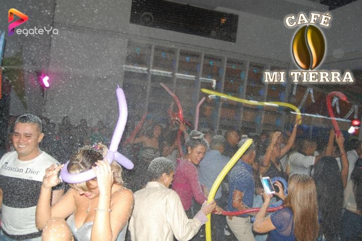 Foto 53 de Cafe mi Tierra - 5to Fds Abril 2016 en Cafe Mi Tierra, Cali