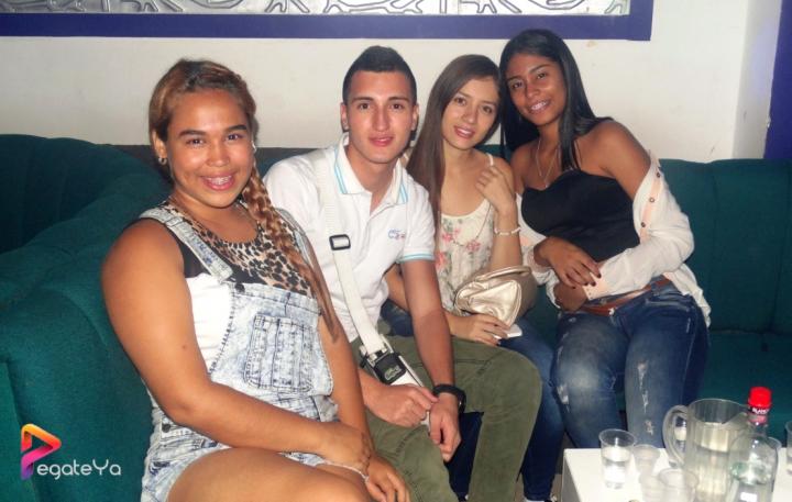 Foto 6 de Ahma Bar - 3er FDS Abril 2015 en Ahma Cali, Cali
