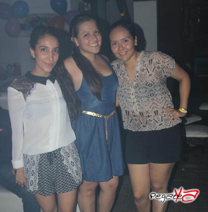 Foto 5 de ZAMBOMBA - julio 19 en Club Zambomba, Cali
