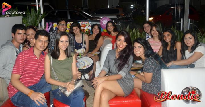 Foto 32 de Blondie - 2do Fds Mayo 2016 en Blondie Bar Cali, Cali