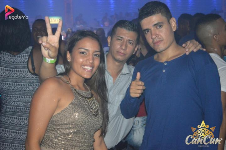 Foto 22 de Dubai & Cancun Night Club - 1er FDS Feb en Dubai Night Club