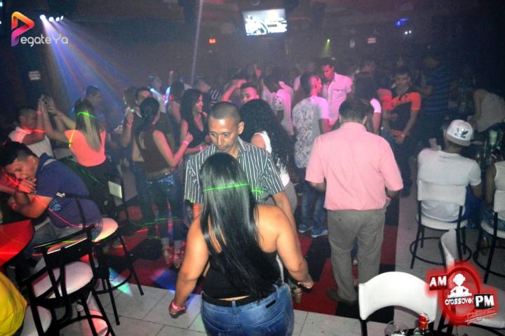 Foto 2 de Ampm Bar - 4to FDS Febrero 2016 en Am / PM Bar - Cali, Cali