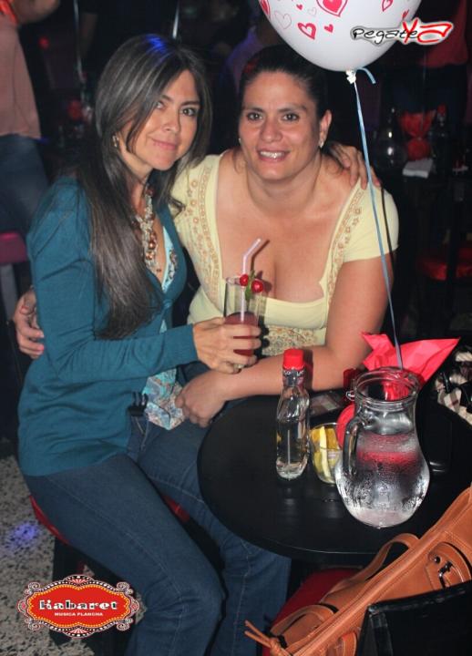 Foto 10 de Kabaret Bar - Amor y Amistad en Kabaret - Granada, Cali