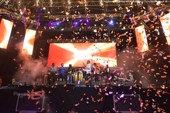 Foto 24 de Tsunami Vallenato en Fiestas Colombia, Medellín