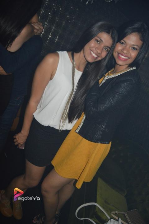 Foto 6 de Bar Bling sábado 28 de marzo 2015 en Bar Bling Bucaramanga, Bucaramanga